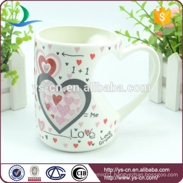 Hot Sale Wholesale Novelty Ceramic Mug With Love Design In China